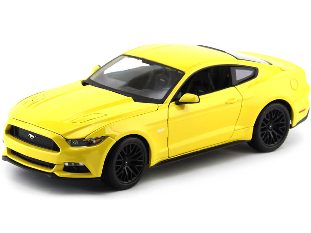 Модель машины - Ford Mustang 2015, 1:18   